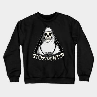 Story Hunter Crewneck Sweatshirt